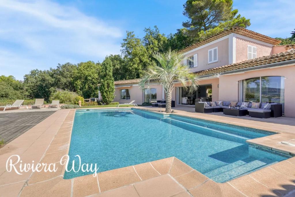 6 room villa in Muan-Sarthe, photo #4, listing #101229660