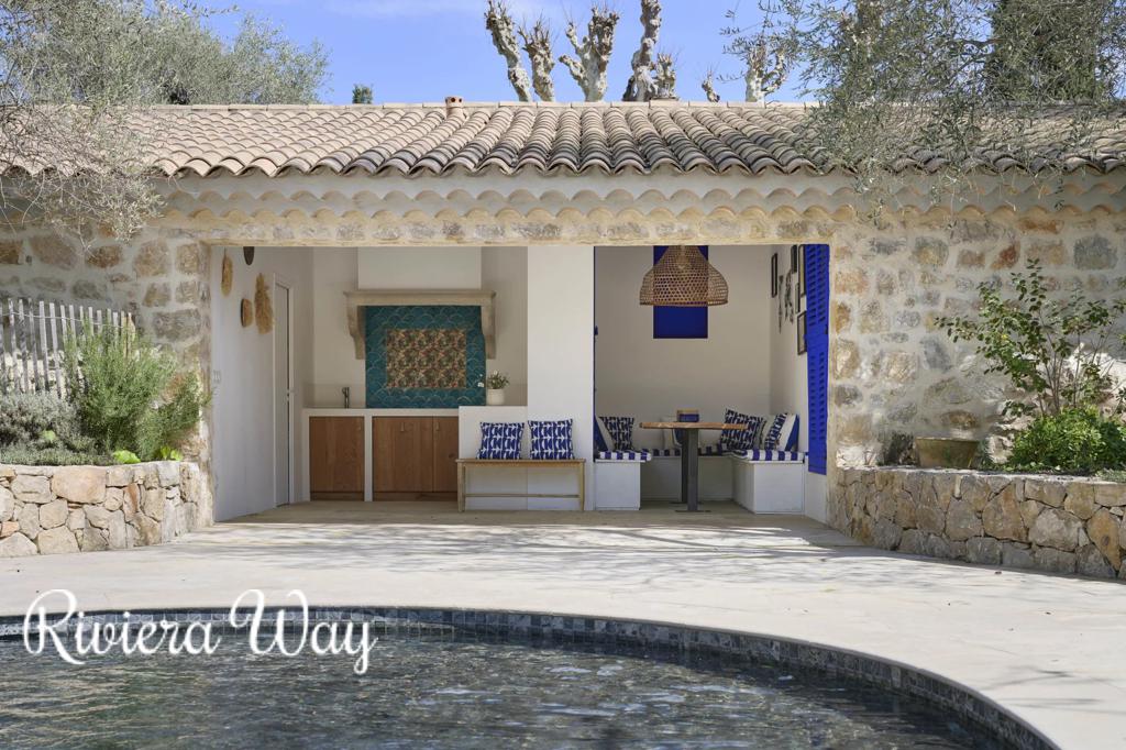9 room villa in Mougins, photo #5, listing #99430212