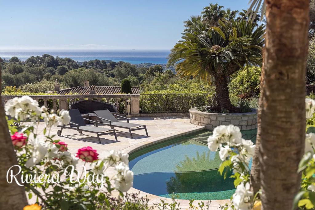 15 room villa in Saint-Paul-de-Vence, photo #6, listing #106332408