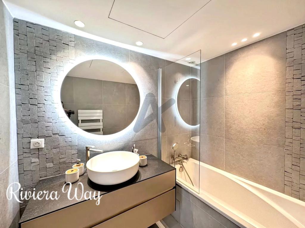 2 room apartment in Cannes, 56 m², photo #5, listing #104539806