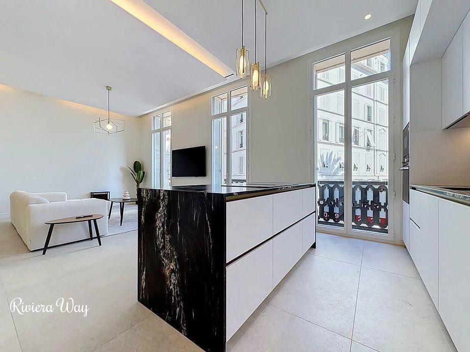 3 room apartment in Cannes, photo #5, listing #107026080