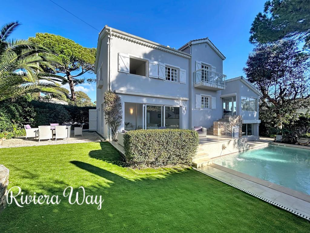 7 room villa in Cap d'Antibes, photo #4, listing #105534912