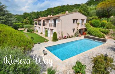 8 room villa in Muan-Sarthe, 387 m²
