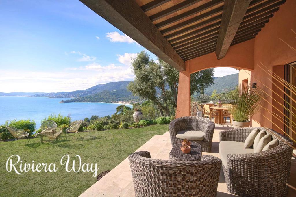 7 room villa in Le Lavandou, photo #5, listing #93447690