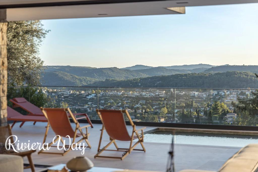 5 room villa in Saint-Paul-de-Vence, photo #4, listing #98726796